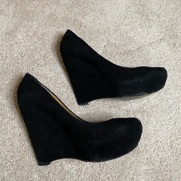 Gwen Stefani L.A.M.B. “Plum” Wedge Heels - 6.5 - Picture 12 of 16